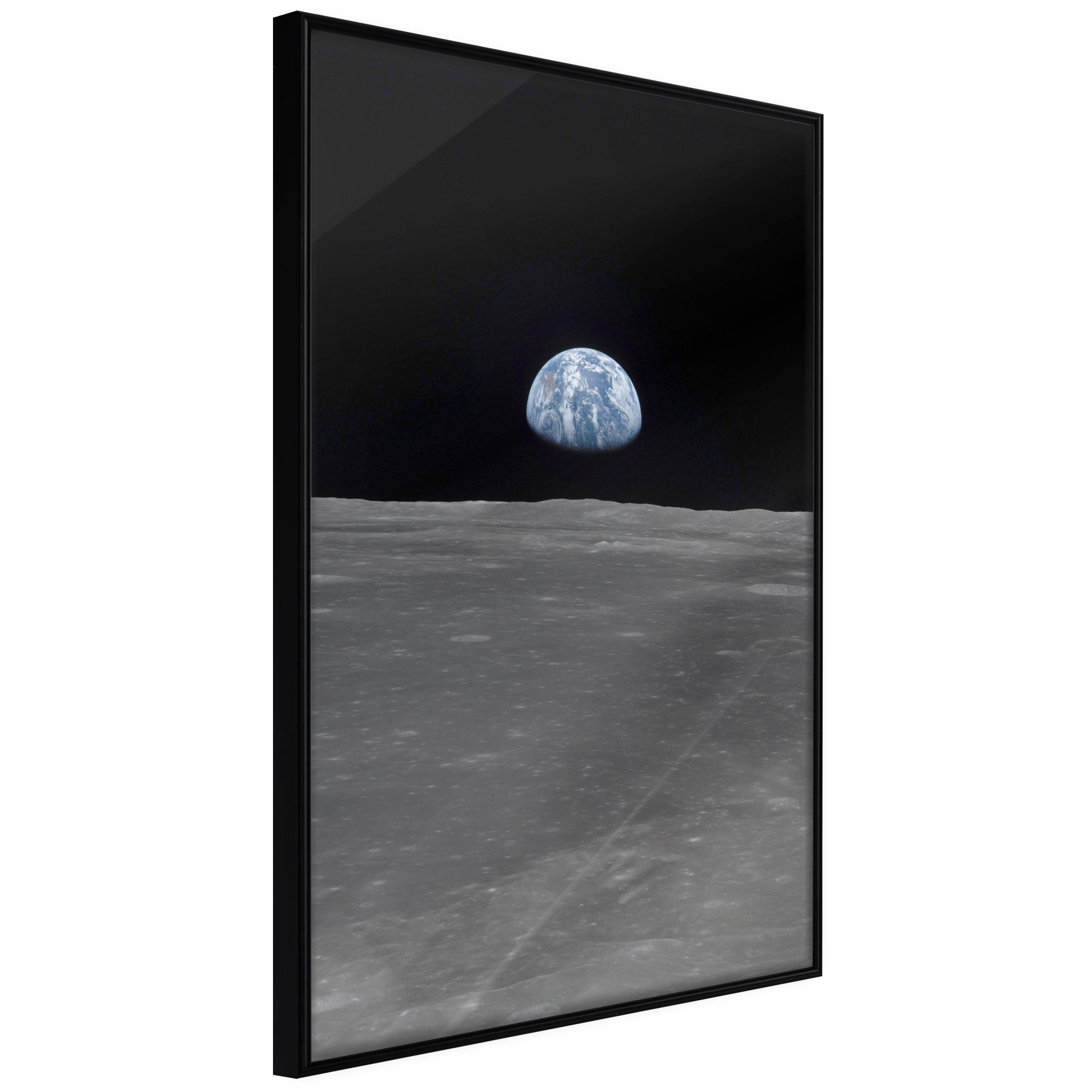 Sort Plakat Far Away From Home Ramme - Boligcenter Plakater  - 5904419680318