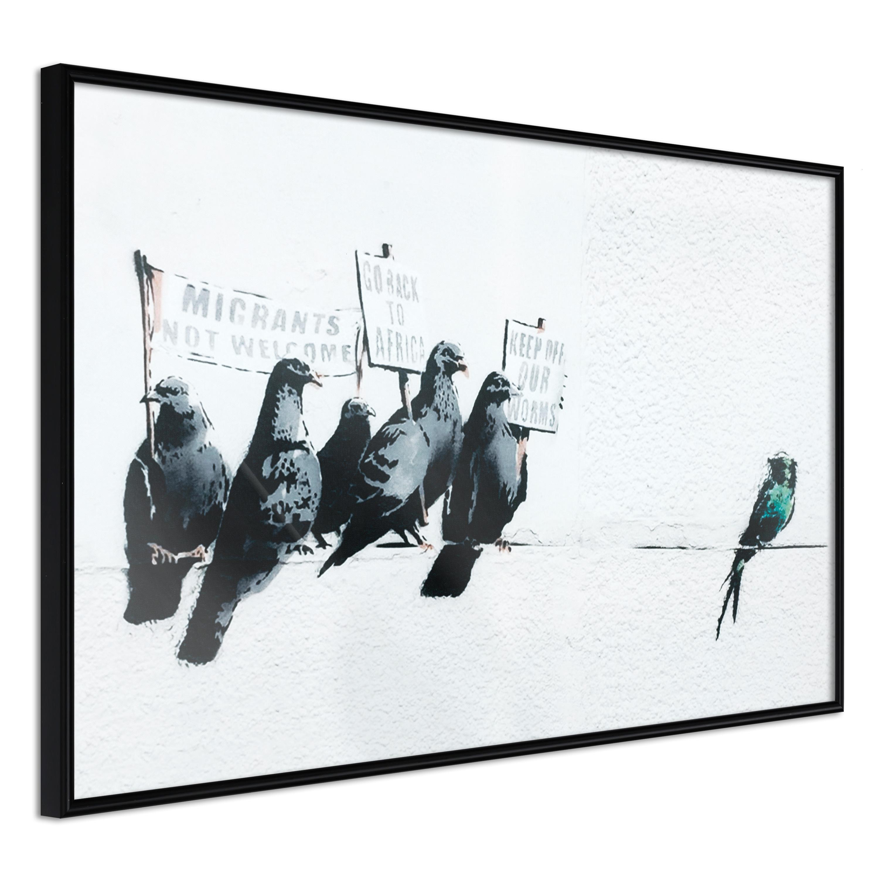 Sort Plakat Xenophobic Pigeons Ramme - Boligcenter Plakater  - 5901493664647