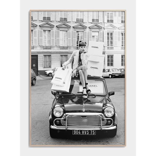 Citatplakat Woman With Chanel Bags Plakat Flere Størrelser - Citatplakat Plakater  - 5714460350081