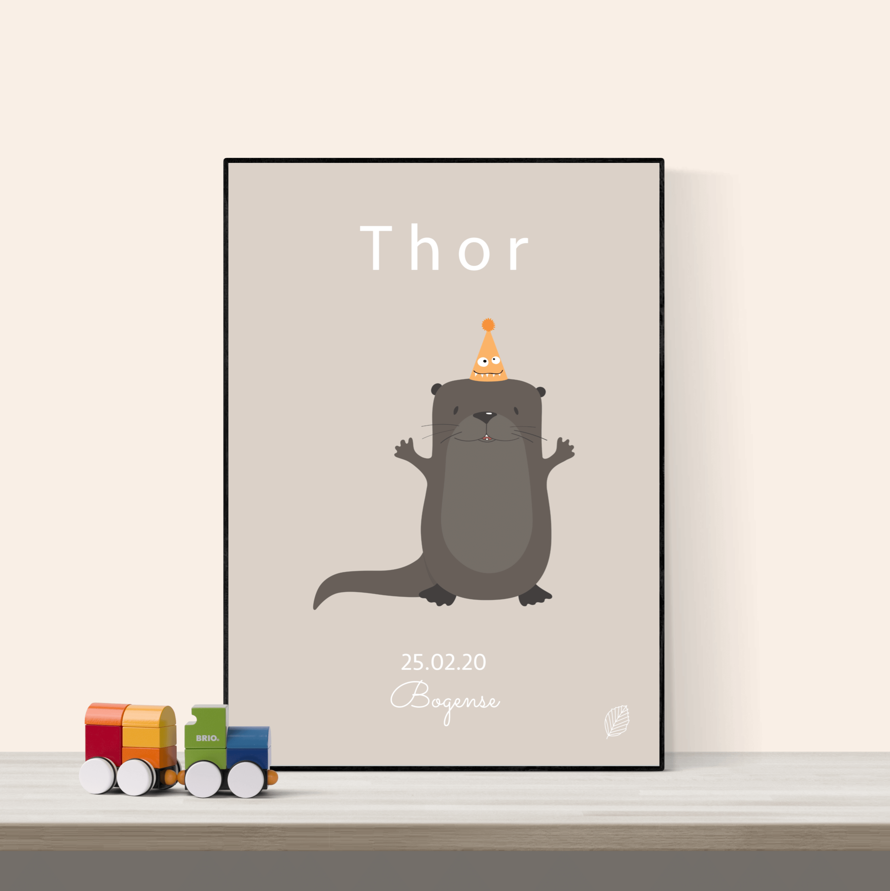 Navneplakat Med & Dato Odder Brun 50x70 Uden Ramme Nordic Simply - Nordic Simply Plakater